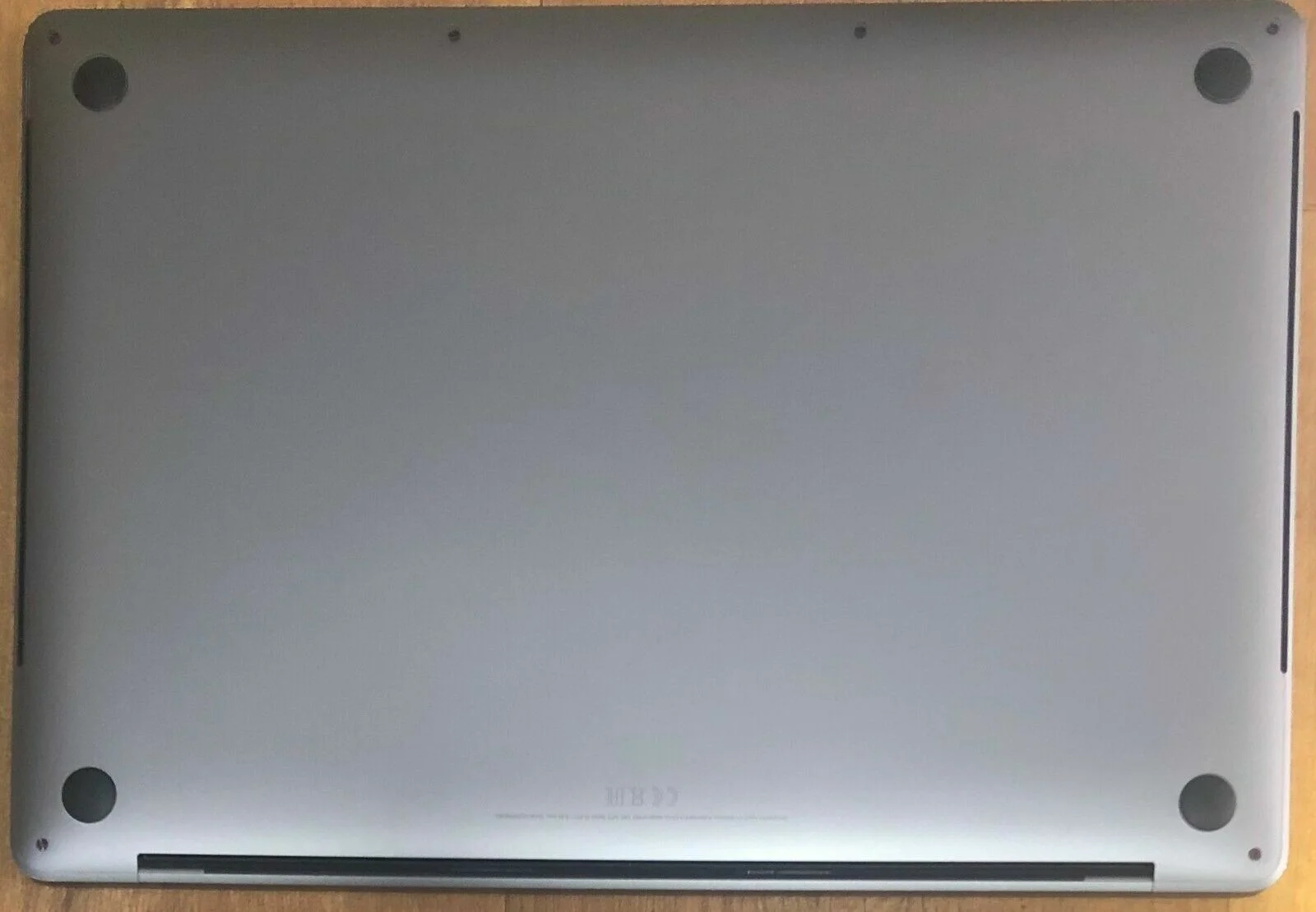 Apple MacBook Pro 13.3 inch Touch Bar 2018 2.3 GHz Core i5 8 GB ...